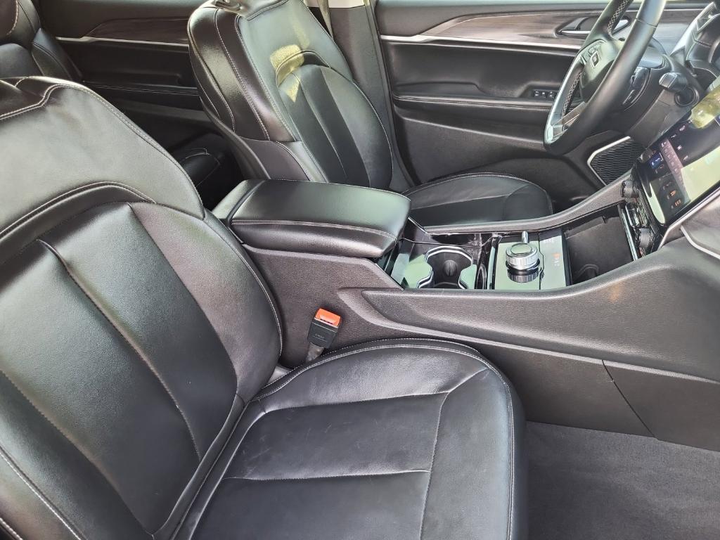 used 2022 Jeep Grand Cherokee L car, priced at $33,271