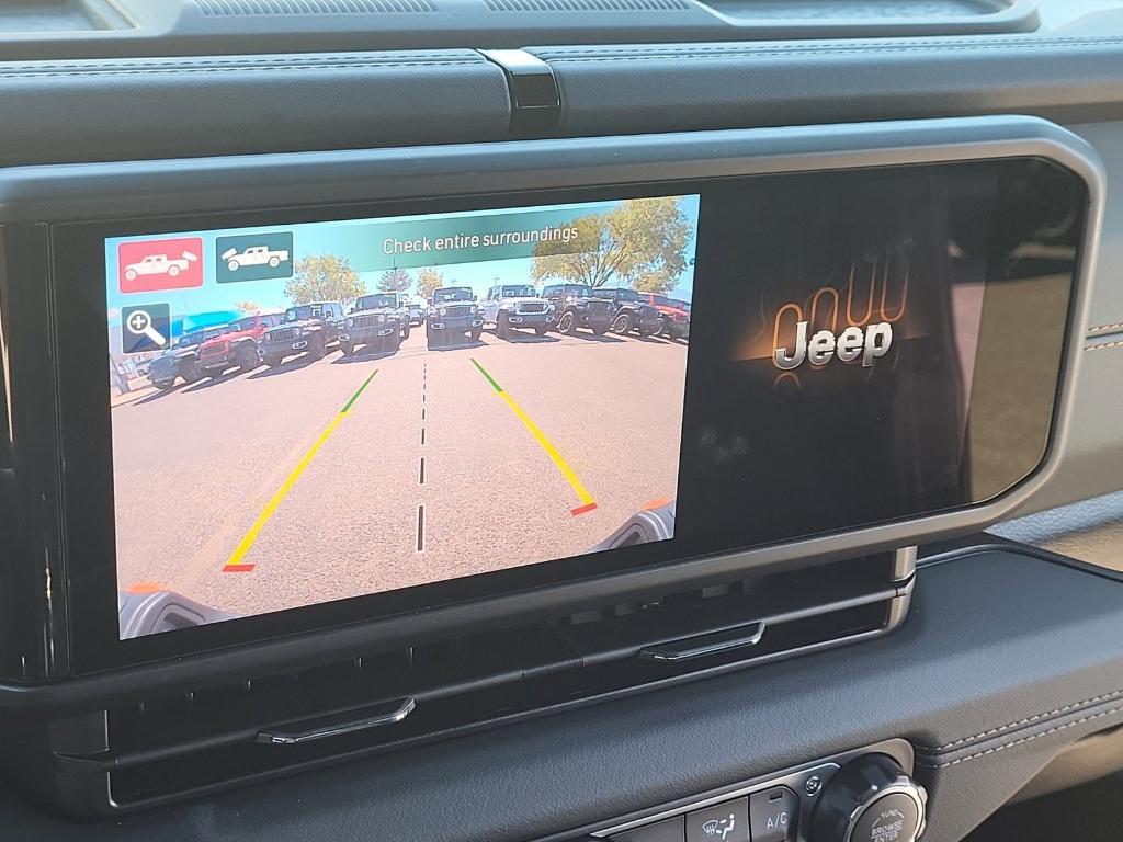 new 2025 Jeep Gladiator car, priced at $58,306