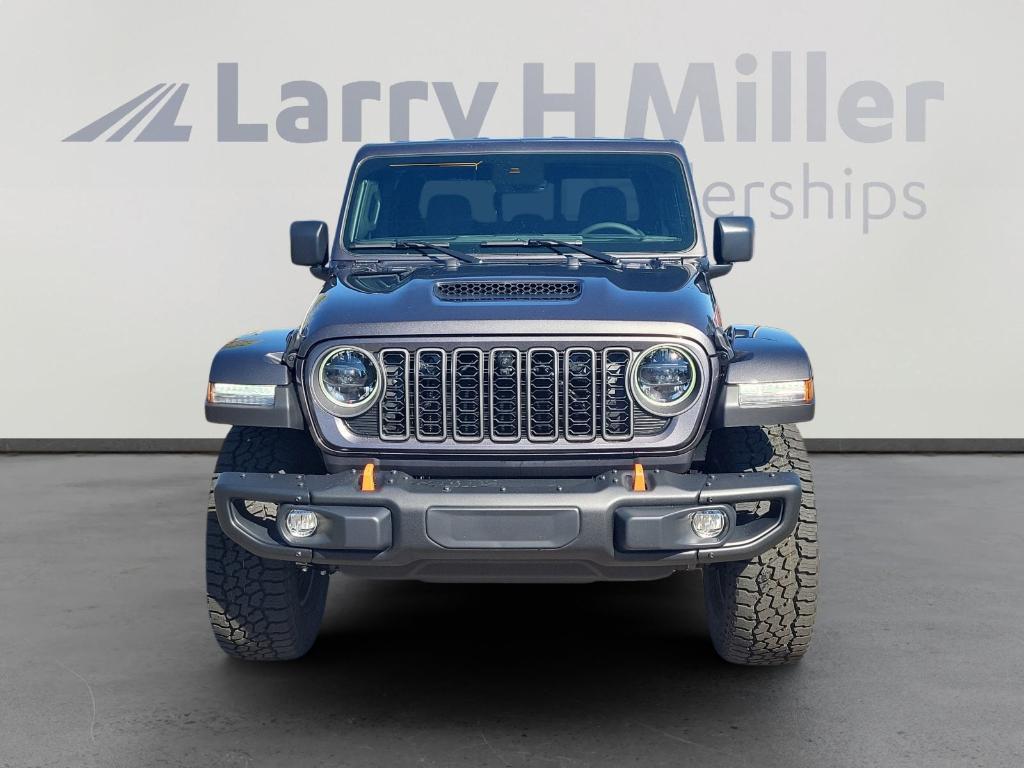 new 2025 Jeep Gladiator car, priced at $58,306