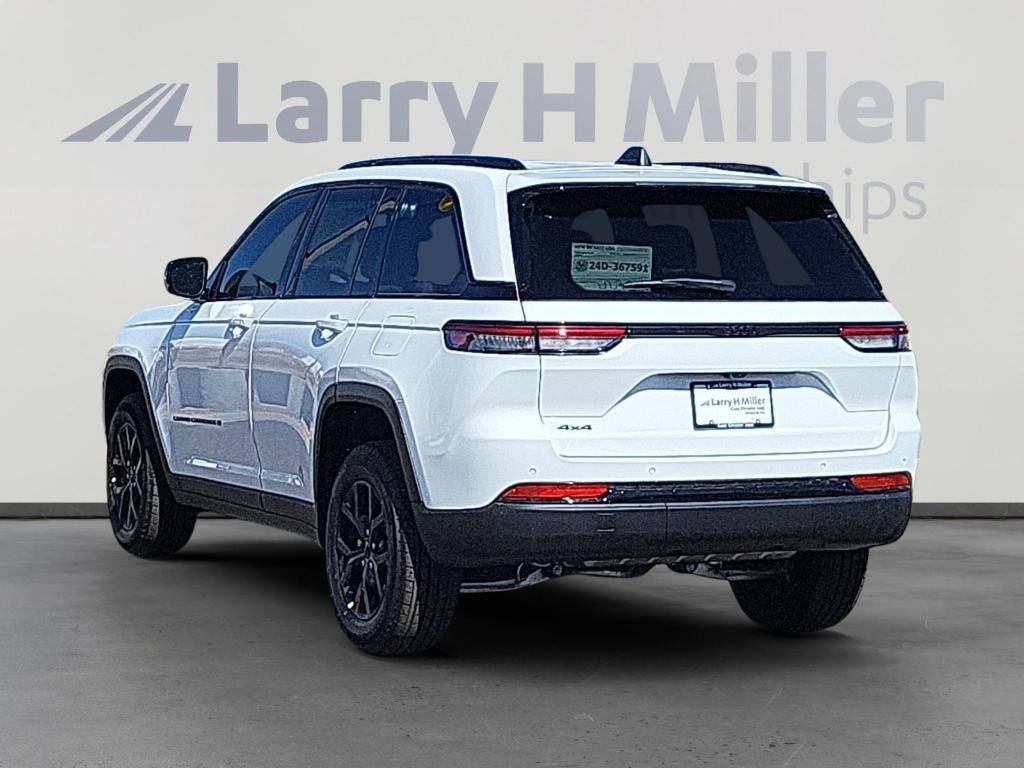 new 2025 Jeep Grand Cherokee car, priced at $40,461