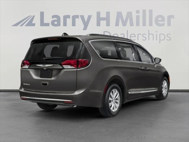 used 2020 Chrysler Pacifica car, priced at $28,458