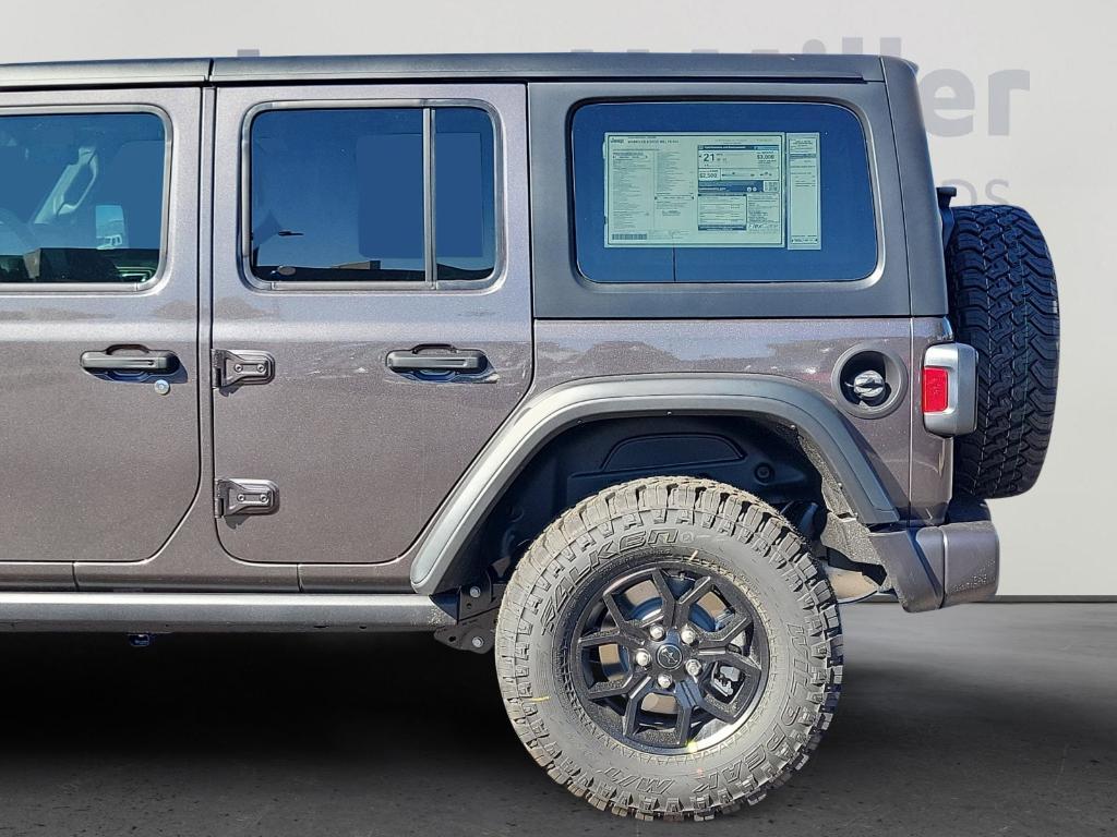 new 2025 Jeep Wrangler car, priced at $46,371
