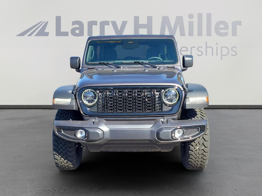 new 2025 Jeep Wrangler car, priced at $46,371
