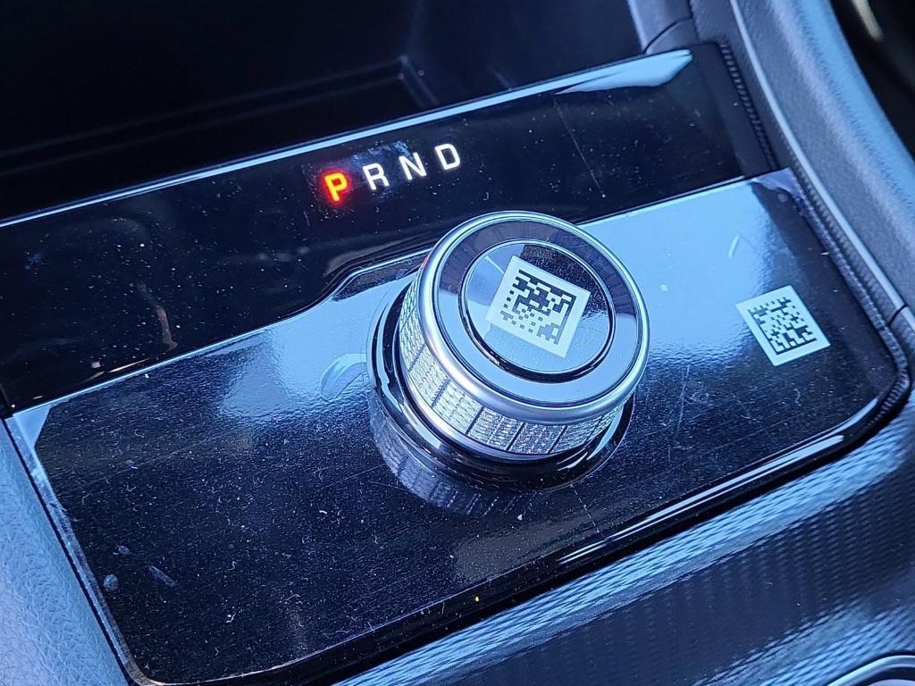 new 2025 Jeep Grand Cherokee car, priced at $37,096