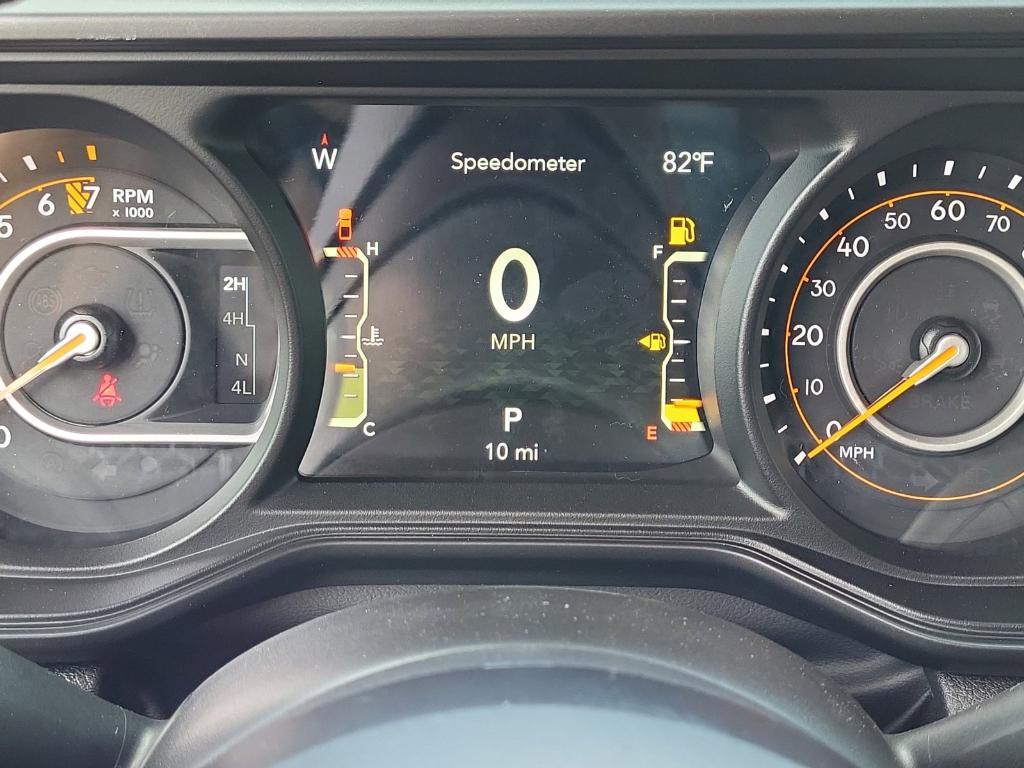 new 2025 Jeep Gladiator car, priced at $57,981