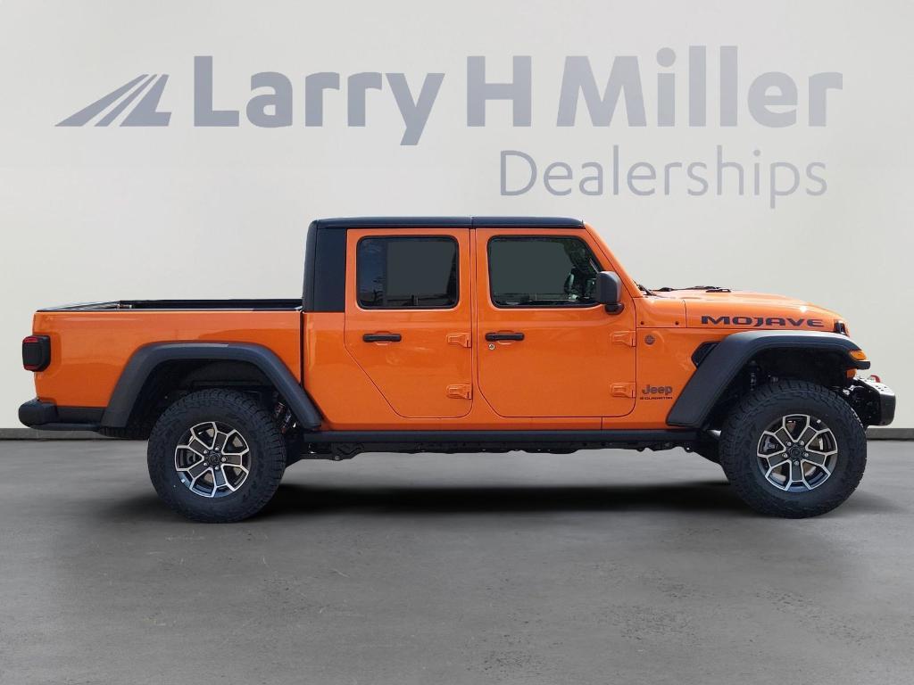 new 2025 Jeep Gladiator car, priced at $57,981