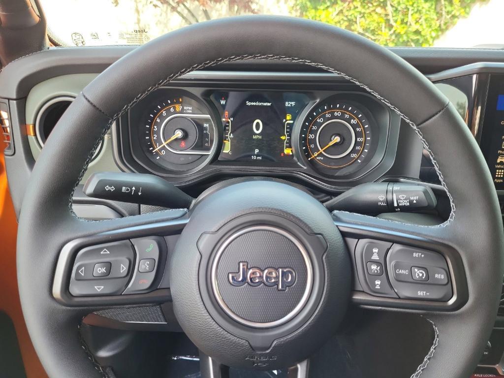 new 2025 Jeep Gladiator car, priced at $57,981