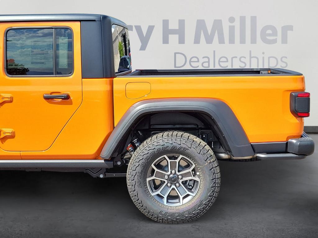 new 2025 Jeep Gladiator car, priced at $57,981