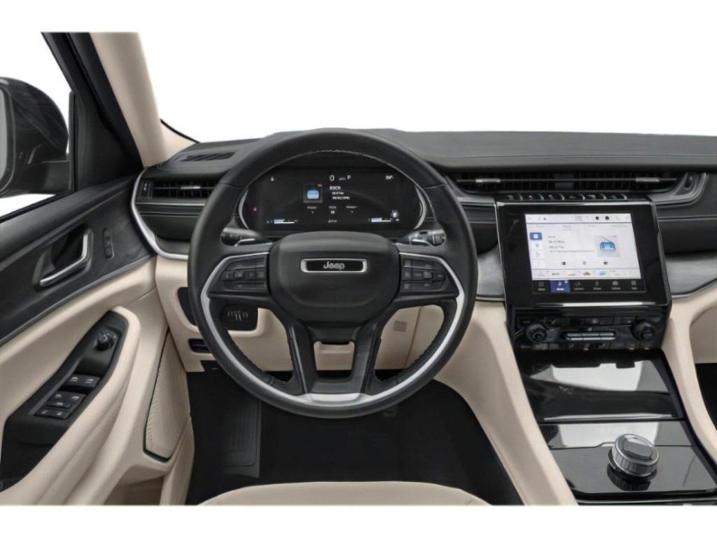 new 2025 Jeep Grand Cherokee car, priced at $40,746