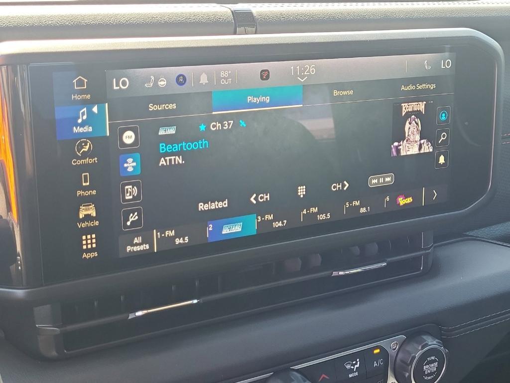 new 2025 Jeep Wrangler car, priced at $53,296