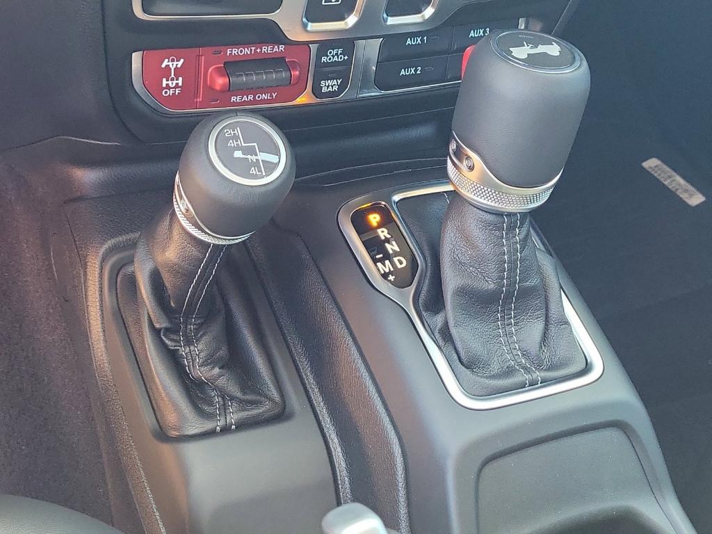 new 2025 Jeep Wrangler car, priced at $53,296