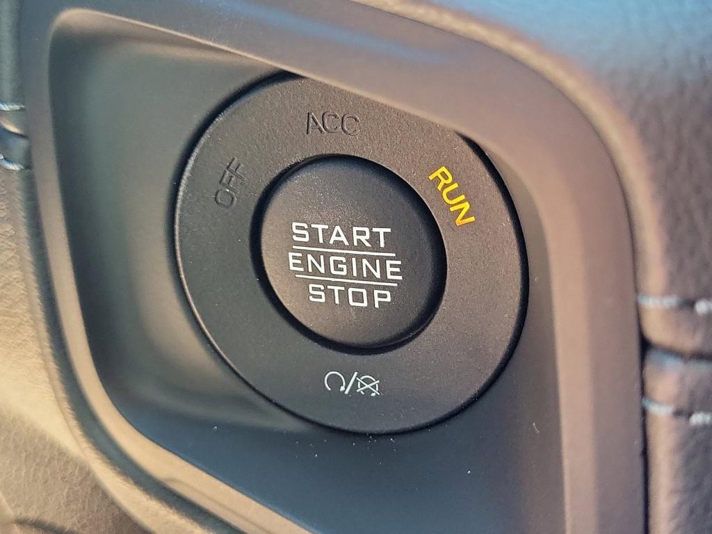 new 2025 Jeep Wrangler car, priced at $53,296