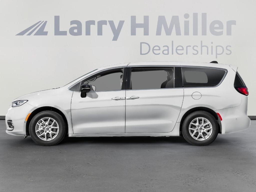 new 2025 Chrysler Pacifica car, priced at $43,218