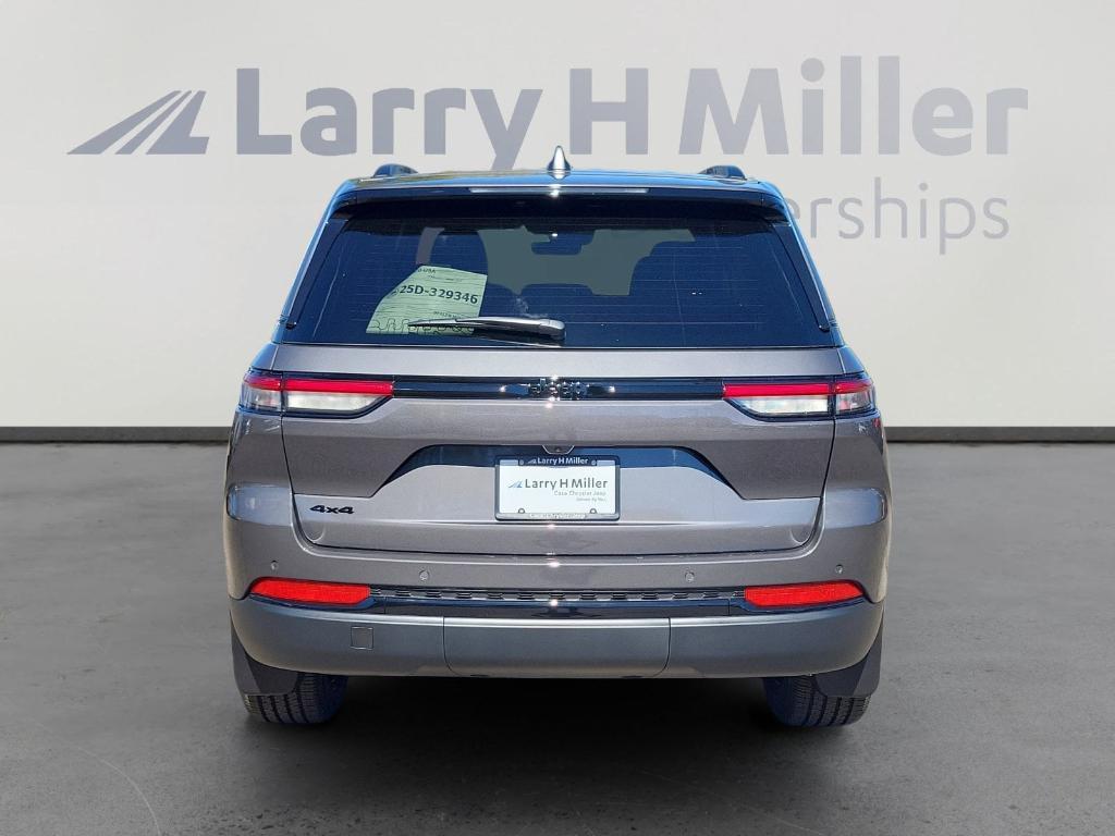 new 2025 Jeep Grand Cherokee car, priced at $44,341