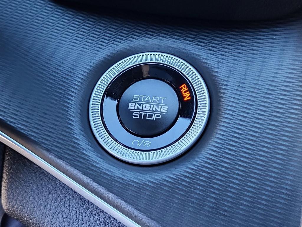 new 2025 Jeep Grand Cherokee car, priced at $44,341