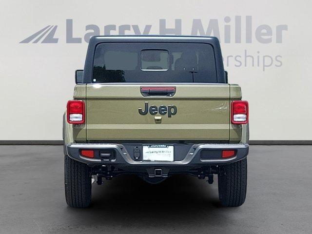 new 2025 Jeep Gladiator car, priced at $47,114
