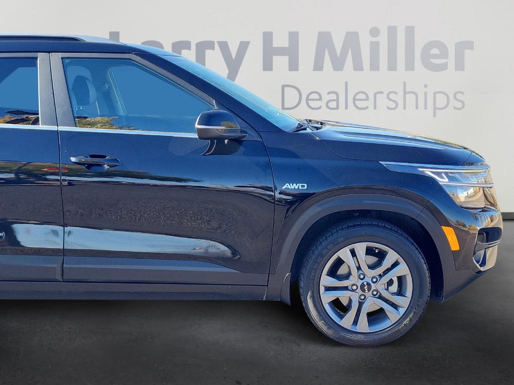 used 2023 Kia Seltos car, priced at $19,997