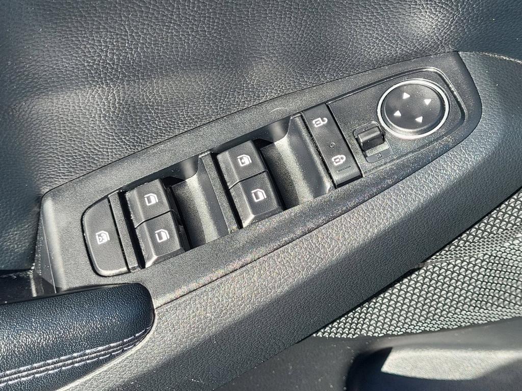 used 2023 Kia Seltos car, priced at $19,997