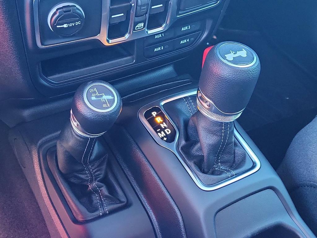 new 2025 Jeep Wrangler car, priced at $45,836