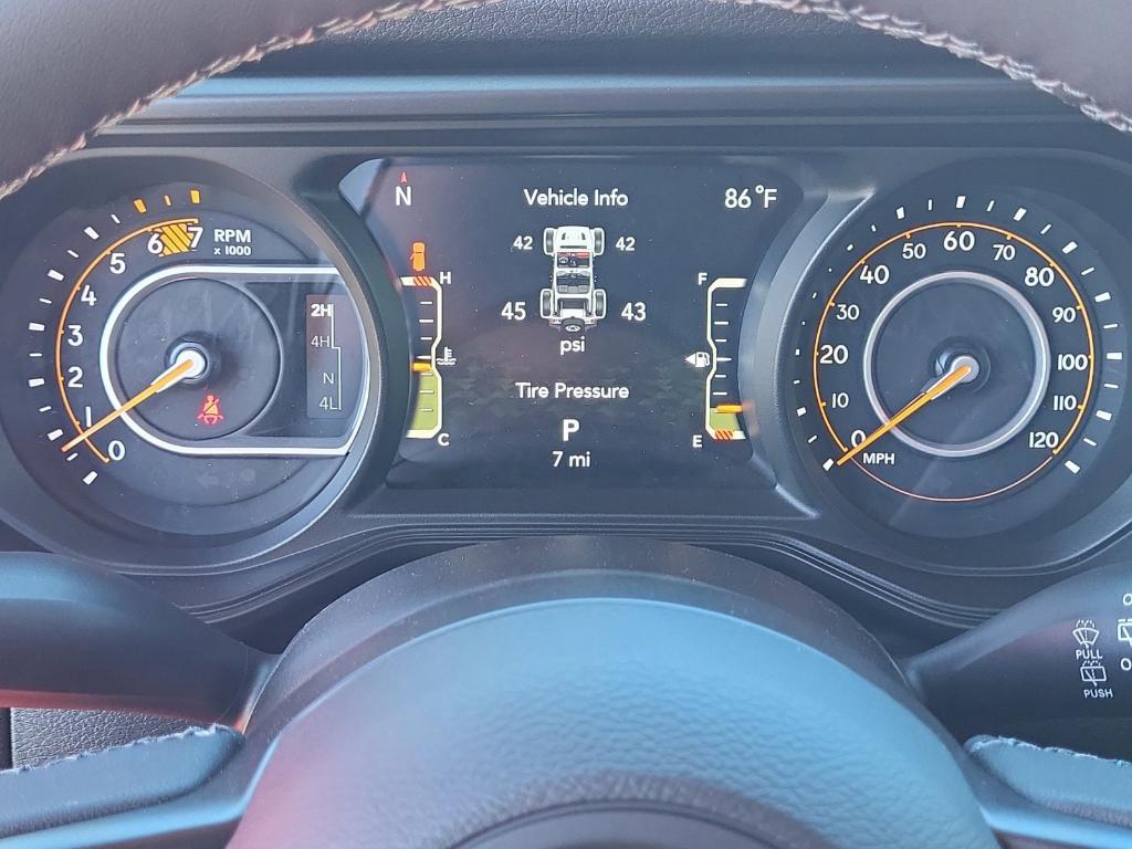 new 2025 Jeep Wrangler car, priced at $45,836