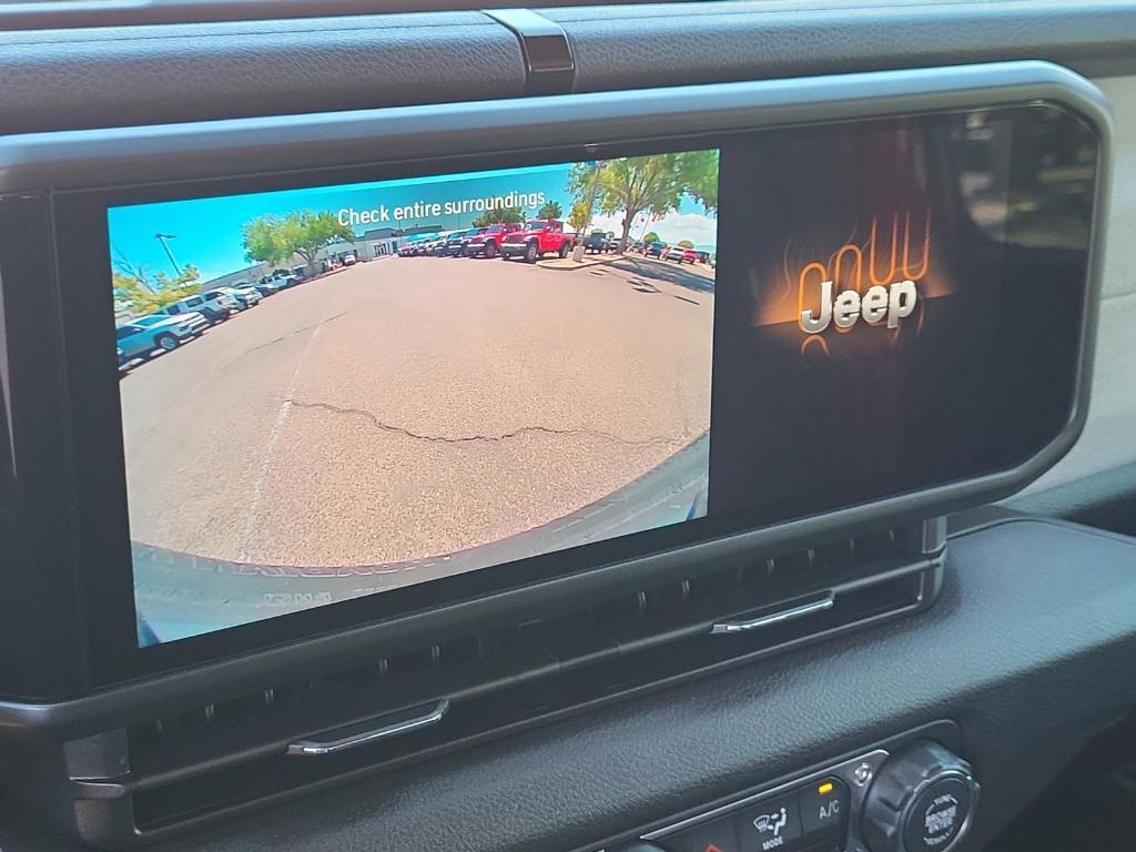 new 2025 Jeep Wrangler car, priced at $45,836