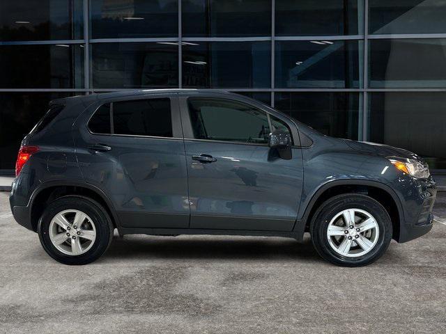 used 2022 Chevrolet Trax car, priced at $15,995