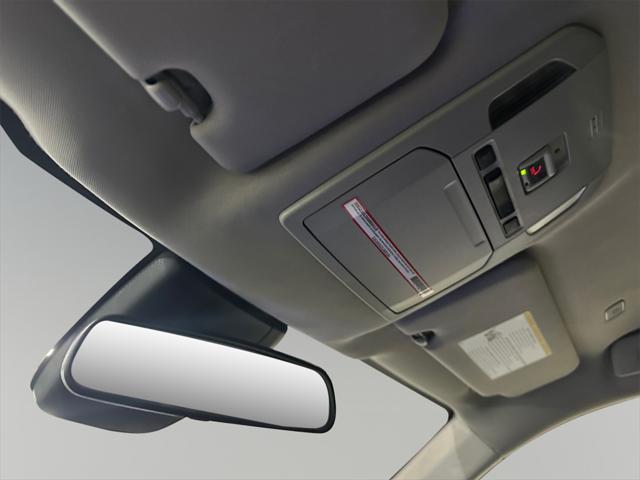 used 2023 Toyota Highlander car, priced at $36,499
