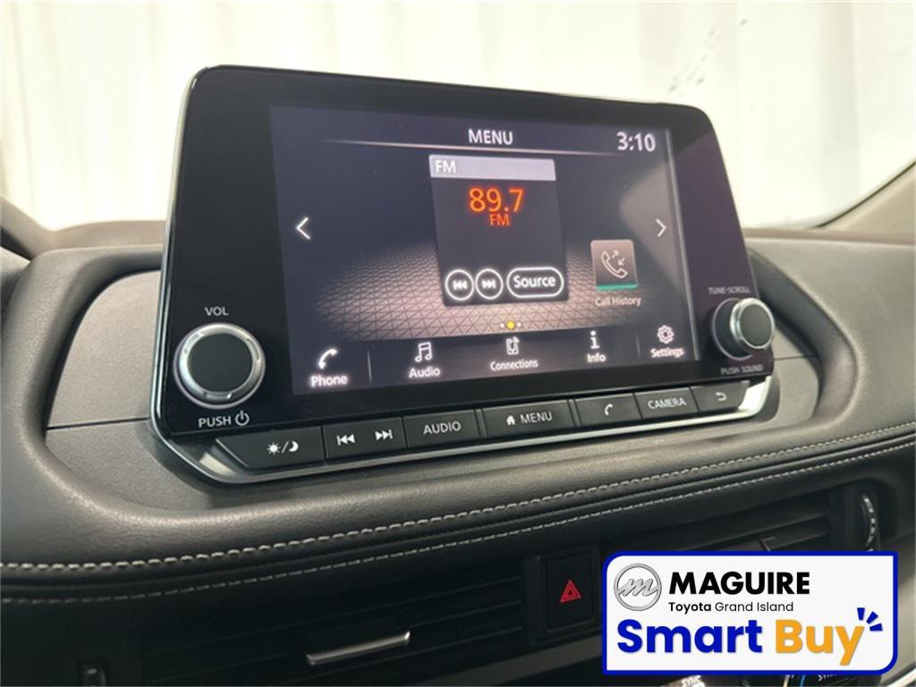 used 2022 Nissan Rogue car, priced at $19,999