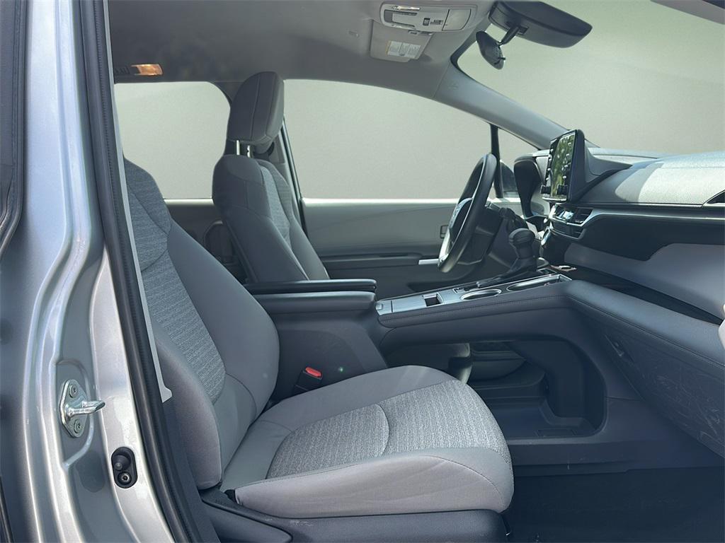 used 2023 Toyota Sienna car, priced at $39,499
