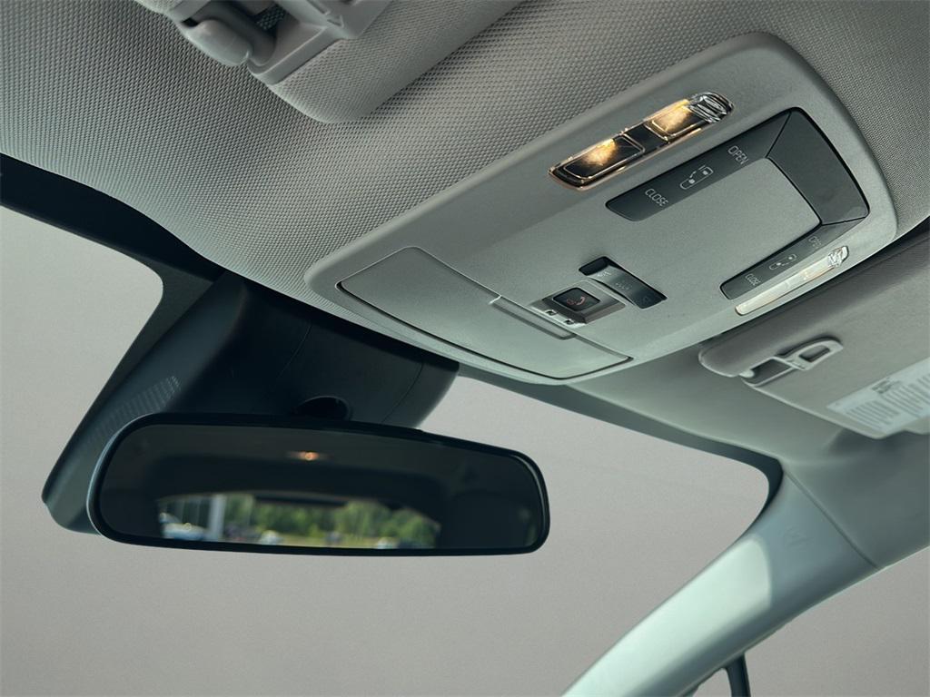 used 2023 Toyota Sienna car, priced at $39,499