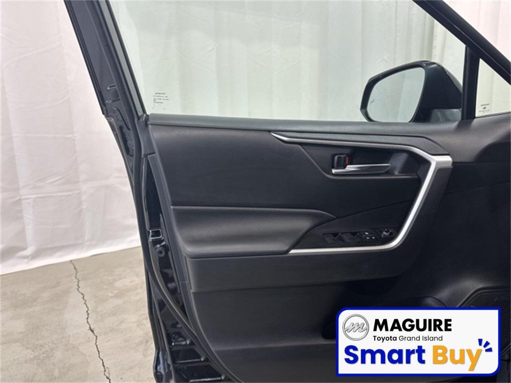 used 2020 Toyota RAV4 car, priced at $23,999