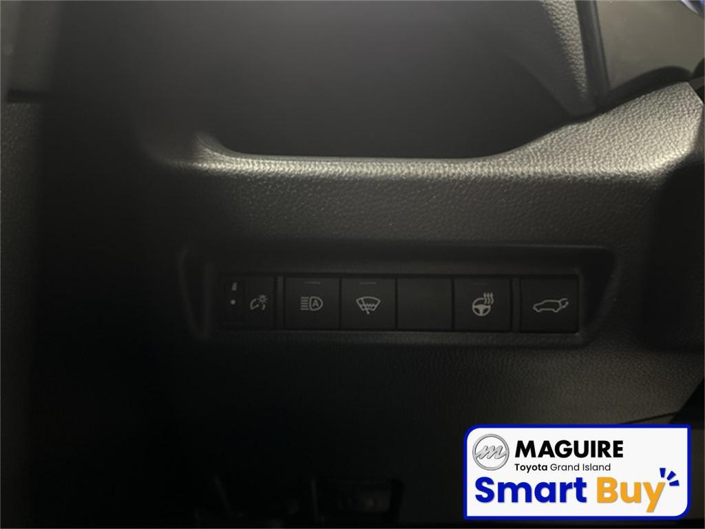 used 2020 Toyota RAV4 car, priced at $23,999