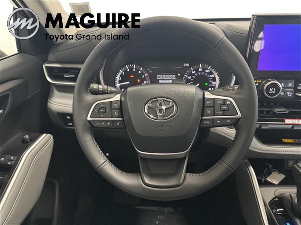 new 2026 Toyota Highlander car, priced at $49,116