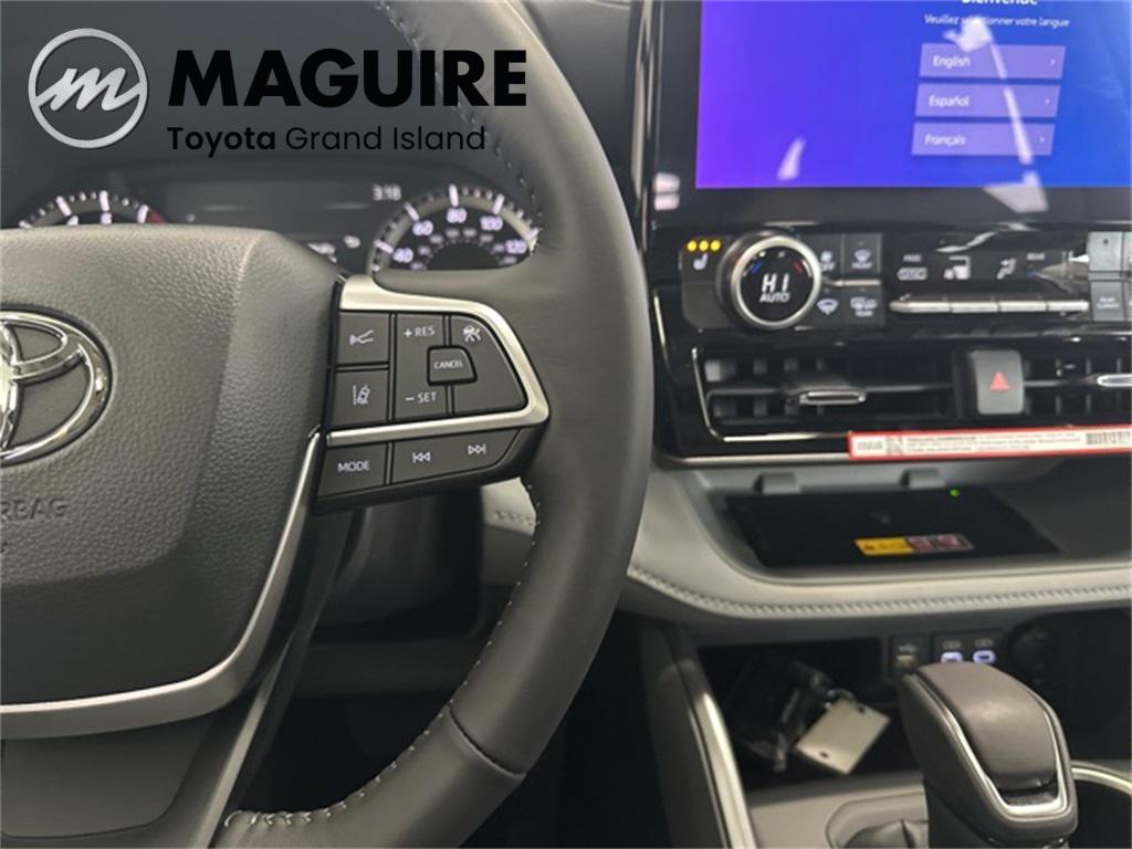 new 2026 Toyota Highlander car, priced at $49,116