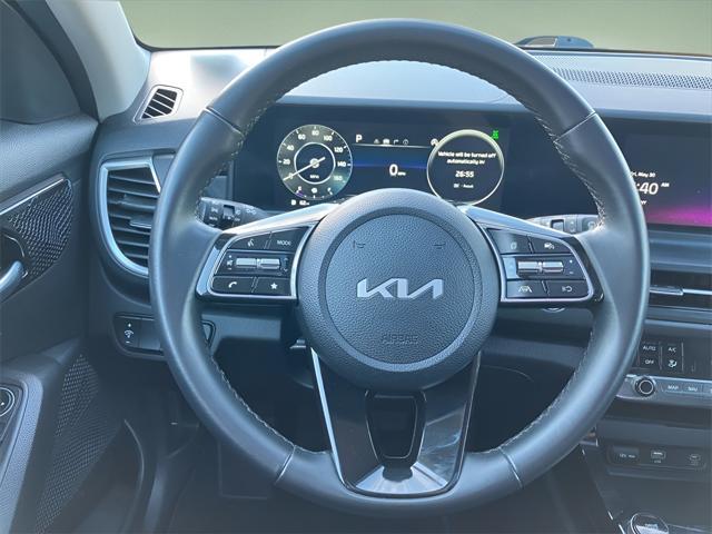 used 2024 Kia Seltos car, priced at $23,999