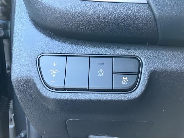 used 2024 Kia Seltos car, priced at $23,999
