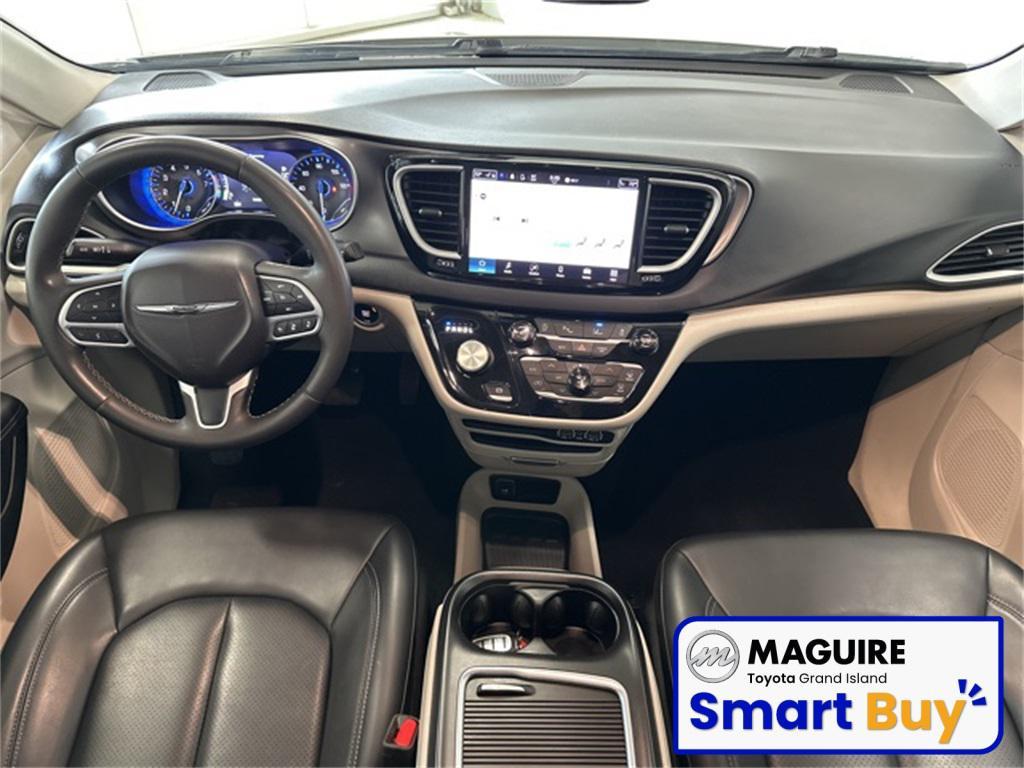 used 2023 Chrysler Pacifica car, priced at $24,999