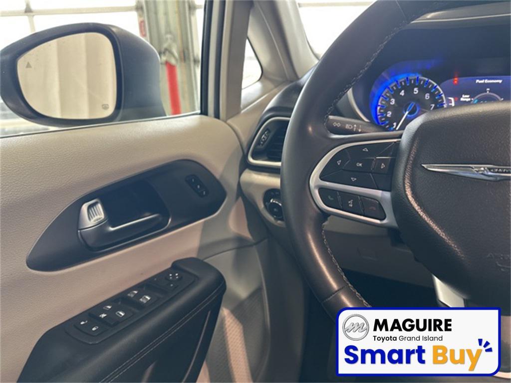 used 2023 Chrysler Pacifica car, priced at $24,999