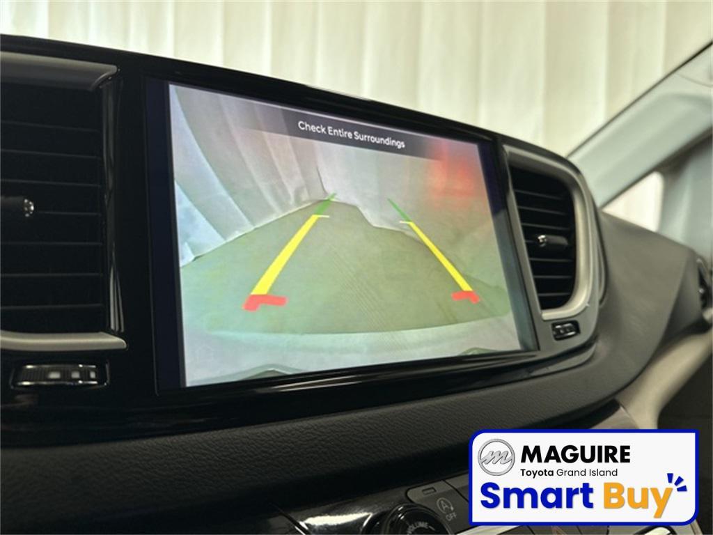 used 2023 Chrysler Pacifica car, priced at $24,999