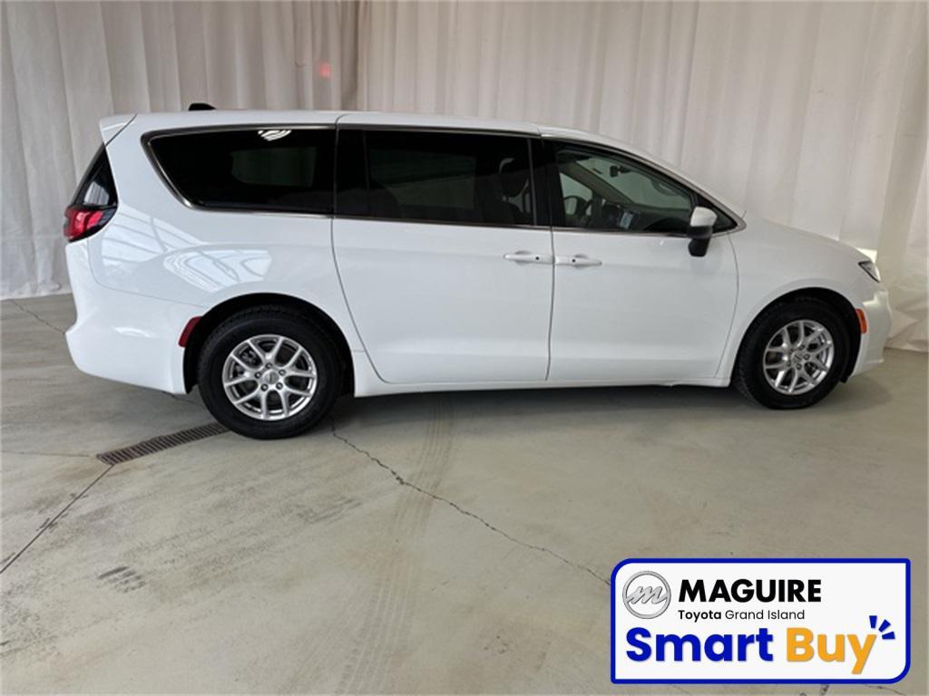 used 2023 Chrysler Pacifica car, priced at $24,999