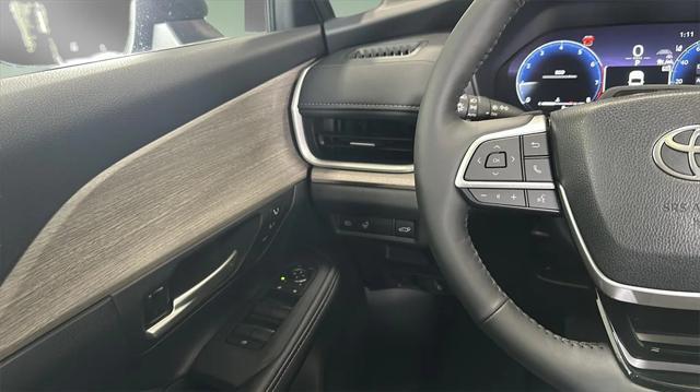 new 2025 Toyota Grand Highlander car, priced at $60,381
