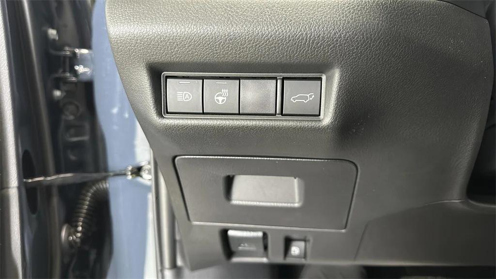 new 2025 Toyota Grand Highlander car, priced at $60,381