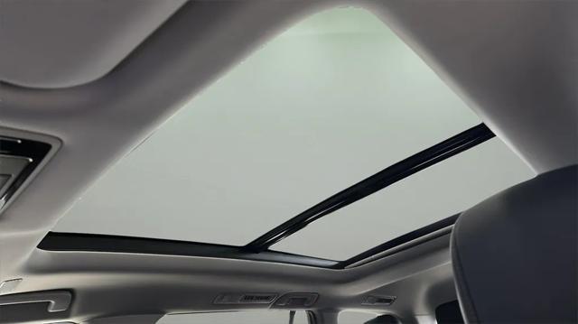 new 2025 Toyota Grand Highlander car, priced at $60,381