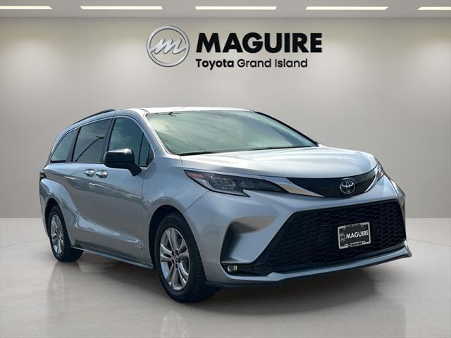 used 2021 Toyota Sienna car, priced at $38,999
