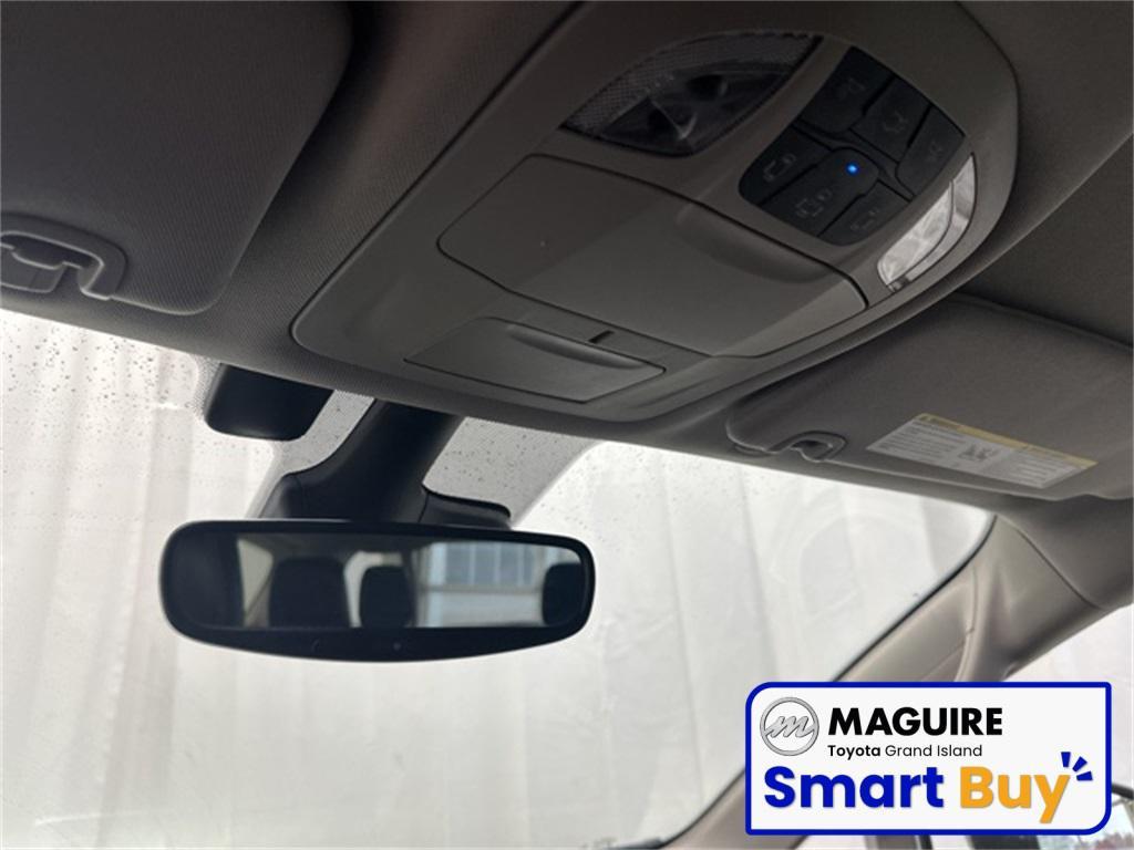 used 2022 Chrysler Pacifica Hybrid car, priced at $20,999