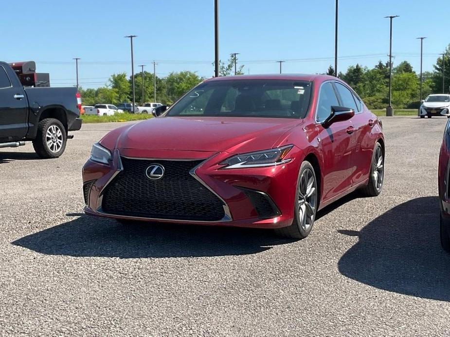 used 2019 Lexus ES 350 car, priced at $29,556