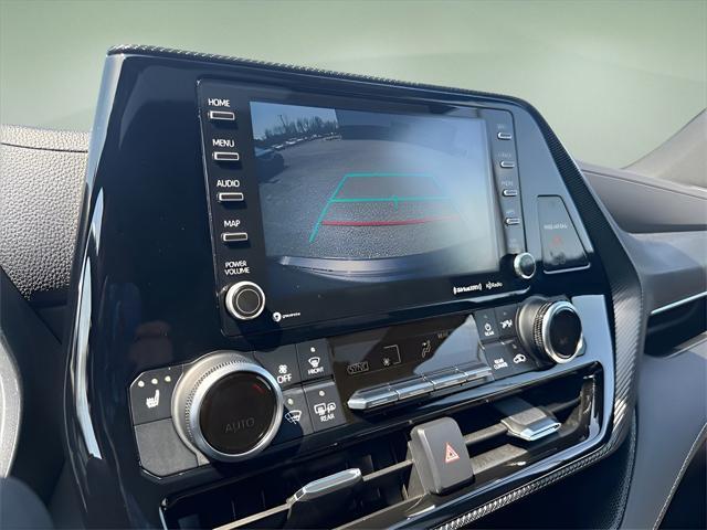 used 2022 Toyota Highlander car, priced at $36,899