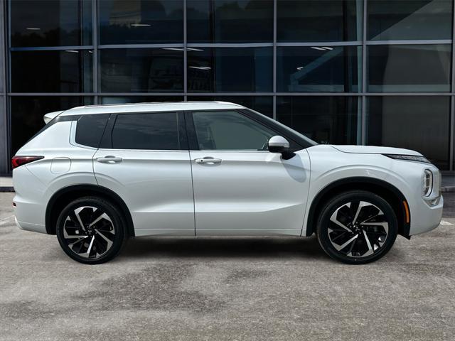 used 2022 Mitsubishi Outlander car, priced at $28,499