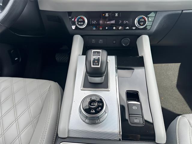 used 2022 Mitsubishi Outlander car, priced at $24,999