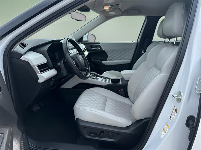 used 2022 Mitsubishi Outlander car, priced at $24,999